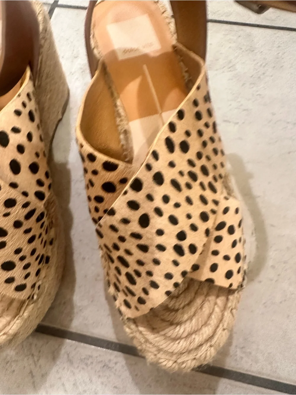 Dolce Vita Carsie platform wedge sandals cheetah print calf hair upper tan 7.5